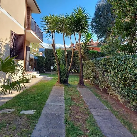 Villino Giuliana Hébergement de vacances Pietrasanta